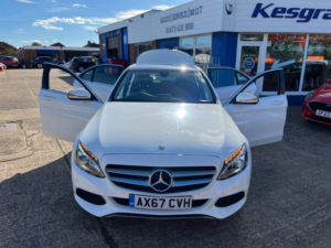 2018 Mercedes-Benz C Class 2.1 C220d Sport (premium) Saloon 4dr Diesel G-Tronic+ Euro 6 (s/s) (170 Ps) in White — image 6