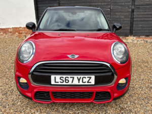 2017 MINI Hatch 1.5 Cooper Euro 6 (s/s) 5dr in Red — image 2