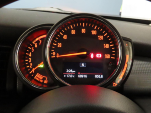 2017 MINI Hatch 1.5 Cooper Euro 6 (s/s) 5dr in Red — image 6