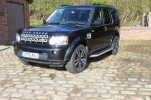 2013 Land Rover Discovery 4 3.0 Sd V6 Hse Luxury Auto 4WD Euro 5 5dr in Black — image 3