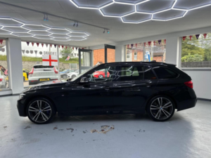 2017 BMW 3 Series 3.0 335d M Sport Touring Auto Xdrive Euro 6 (s/s) 5dr in Black — image 3