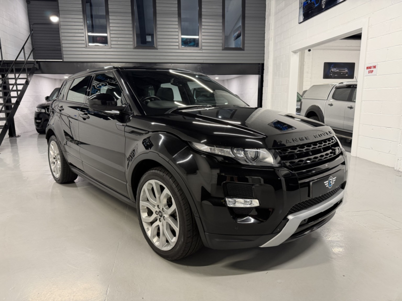 2014 Land Rover Range Rover Evoque 2.2 Sd4 190bhp Dynamic Lux Auto in Black — image 1