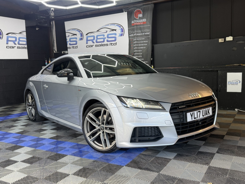 2017 Audi Tt 2.0 Tdi Black Edition in Silver — image 1