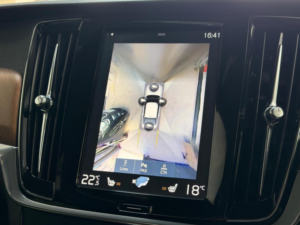 2018 Volvo S90 2.0 D4 Inscription Auto Euro 6 (s/s) 4dr in Silver — image 6
