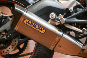 2015 Triumph Daytona 675 *arrow End Can - Stunning* in White — image 6