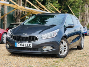 2014 Kia Ceed 1.6 Gdi Ecodynamics 3 Euro 5 (s/s) 5dr in Silver — image 3