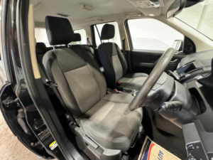 2011 Land Rover Freelander 2 2.2 Td4 Gs Commandshift 4WD Euro 5 5dr in Black — image 3
