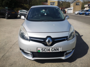 2014 Renault Scenic 1.5 Dynamique Tomtom Dci 110 Stop & Start in Silver — image 2