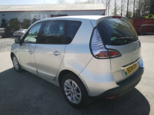 2014 Renault Scenic 1.5 Dynamique Tomtom Dci 110 Stop & Start in Silver — image 5