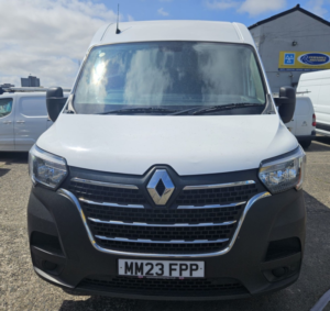 2023 Renault Master 2.3 Dci 33 Business+ in White — image 2