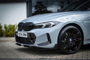 2024 BMW 3 Series 2.0 330e M Sport Touring in Grey — image 3