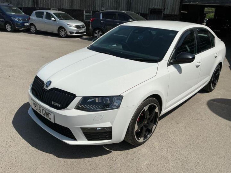 2015 Skoda Octavia 2.0 Tdi Vrs Euro 5 (s/s) 5dr in White — image 1