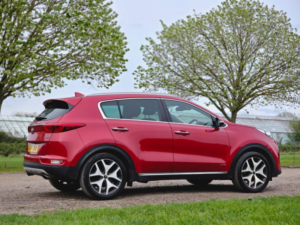 2017 Kia Sportage 1.6 T-Gdi Gt-Line Dct AWD Euro 6 5dr in Red — image 4