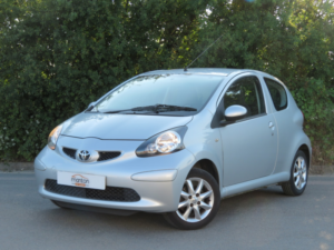 2008 Toyota Aygo 1.0 Vvt-I Platinum 1 Previous Owner Automatic 30k in Silver — image 2