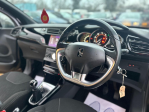 2017 Ds Automobiles Ds 3 1.2 Puretech Connected Chic Euro 6 3dr in Black — image 2