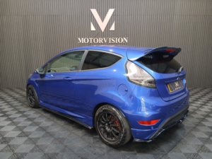 2016 Ford Fiesta 1.6 T Ecoboost St-3 in Blue — image 2
