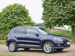 2014 Volkswagen Tiguan 2.0 Tsi Match DSG 4WD Euro 5 5dr in Blue — image 2