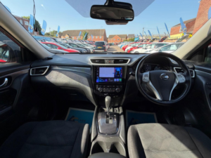2017 Nissan X-Trail 2.0 Dci Acenta Xtron 4WD Euro 6 (s/s) 5dr in Red — image 2