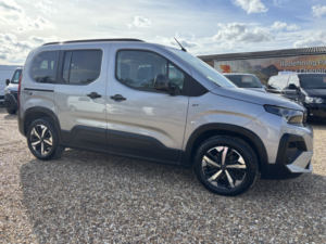 2025 Peugeot Rifter Auto Wav Wheelchair Accessible Vehicle Automatic Gt 1.5l Bluehdi 130 Eat8 S&s (wav) in Grey — image 2