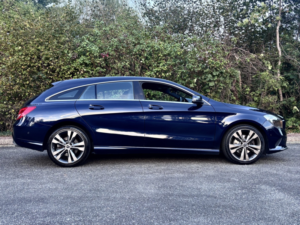 2017 Mercedes-Benz Cla 1.6 Cla180 Sport in Blue — image 4