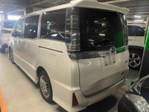 2021 Toyota Voxy in Other — image 2