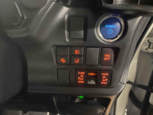 2021 Toyota Voxy in Other — image 4