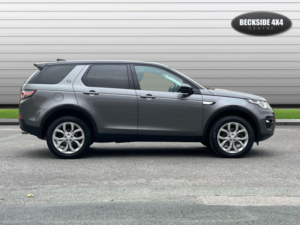2017 Land Rover Discovery Sport 2.0 Discovery Sport Hse Td4 Auto 4WD 5dr in Grey — image 2