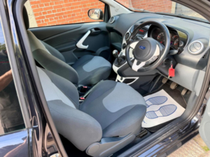 2015 Ford Ka 1.2 Zetec Euro 5 (s/s) 3dr in Black — image 4