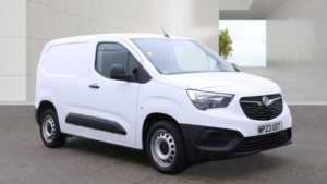 2023 Vauxhall Combo 1.5 Turbo D 2300 Prime Panel Van 5dr Diesel Manual L1 H1 Euro 6 100 Ps in White — image 3