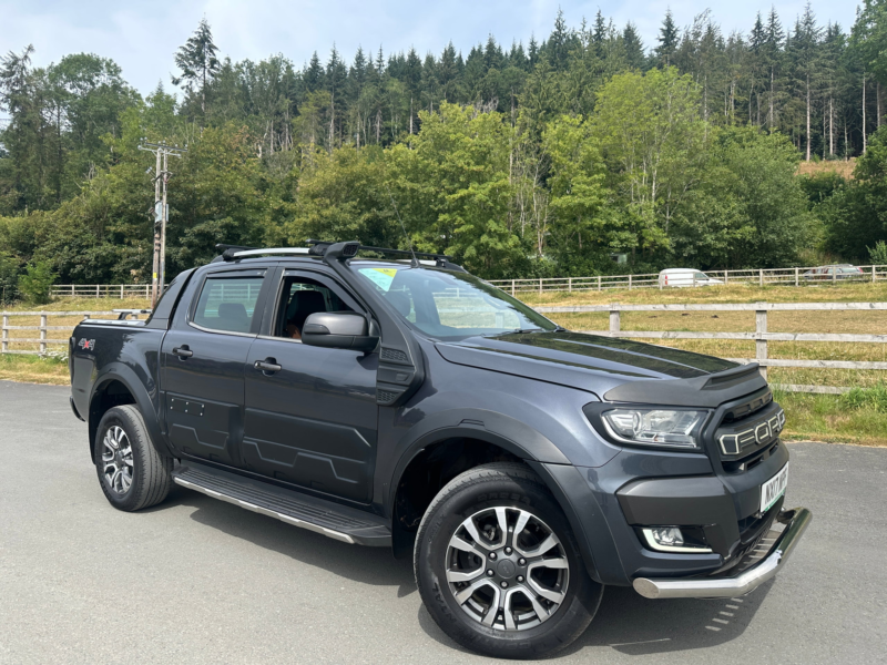2017 Ford Ranger 3.2 Tdci Wildtrak Pickup Double Cab 4dr Diesel Manual 4WD Euro 5 (s/s) (200 Ps) in Grey — image 1