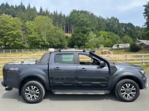 2017 Ford Ranger 3.2 Tdci Wildtrak Pickup Double Cab 4dr Diesel Manual 4WD Euro 5 (s/s) (200 Ps) in Grey — image 2