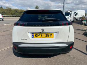 2021 Peugeot 2008 1.2 Puretech Allure Premium Euro 6 (s/s) 5dr in White — image 5