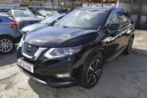 2021 Nissan X-Trail 1.3 Dig-T Tekna in Black — image 3