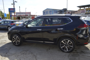 2021 Nissan X-Trail 1.3 Dig-T Tekna in Black — image 5