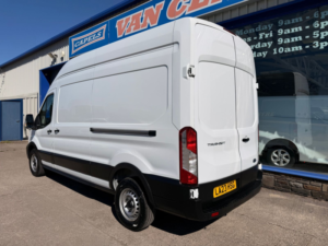 2023 Ford Transit 2.0 350 Ecoblue Leader Panel Van 5dr Diesel Manual Fwd L3 H3 Euro 6 130 Ps in White — image 4