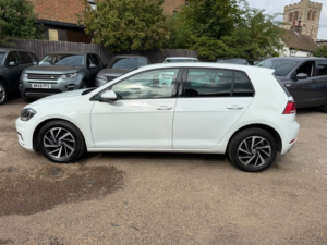 2019 Volkswagen Golf Match Tdi DSG in White — image 4
