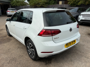 2019 Volkswagen Golf Match Tdi DSG in White — image 5