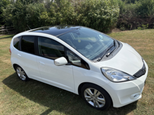 2014 Honda Jazz 1.4 I-Vtec Es Plus in White — image 4