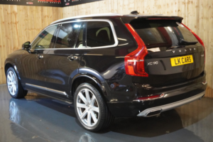 2018 Volvo Xc90 2.0 Inscription Pro T8 Twin Engine AWD in Black — image 4
