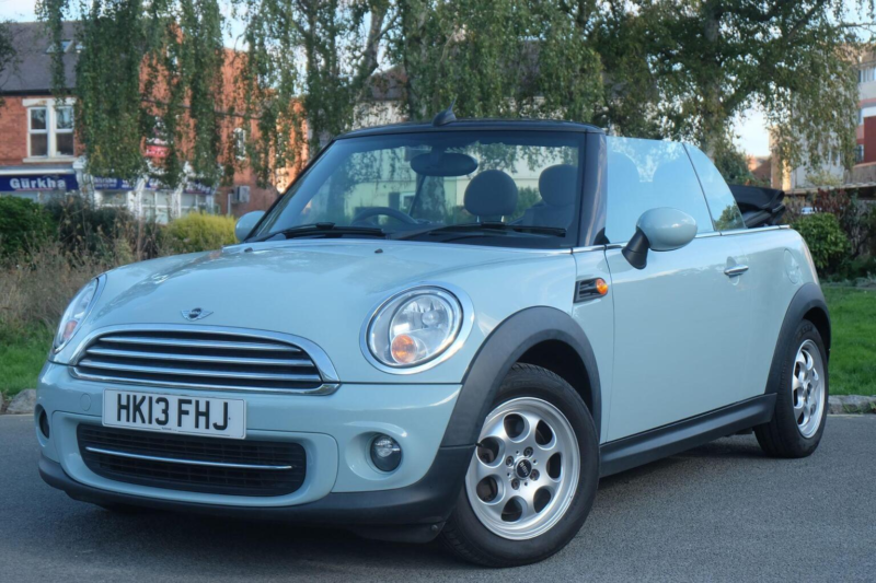 2013 MINI Convertible 1.6 Cooper Euro 6 (s/s) 2dr in Blue — image 1