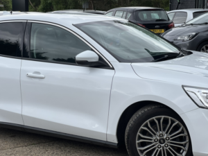 2018 Ford Focus 1.5 Ecoblue Titanium X in White — image 6