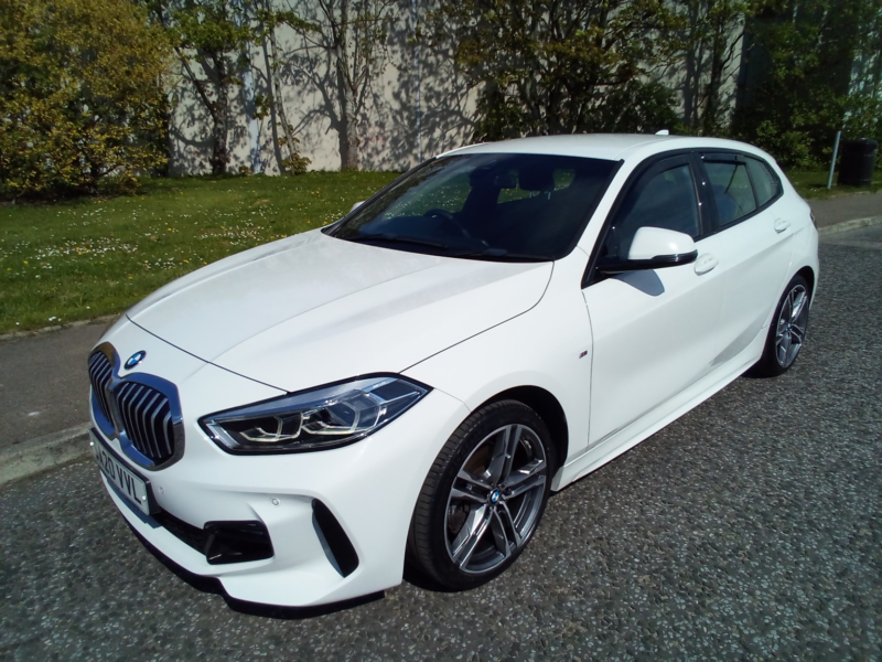 2020 BMW 1 Series 118i 1.5i M-Sport in White — image 1