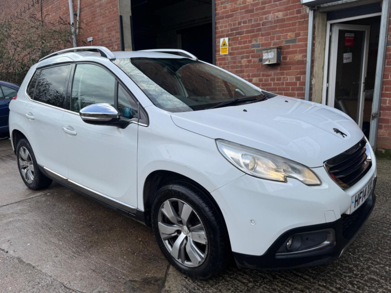 2014 Peugeot 2008 1.6 E-Hdi Allure Egc Euro 5 (s/s) 5dr in White — image 1