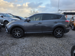 2016 Toyota Rav4 2.0 D-4d Icon in Grey — image 5