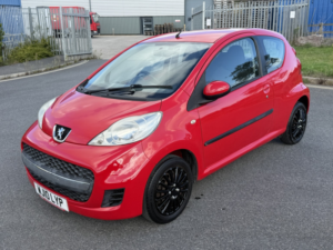 2010 Peugeot 107 1.0 12v Urban in Red — image 4