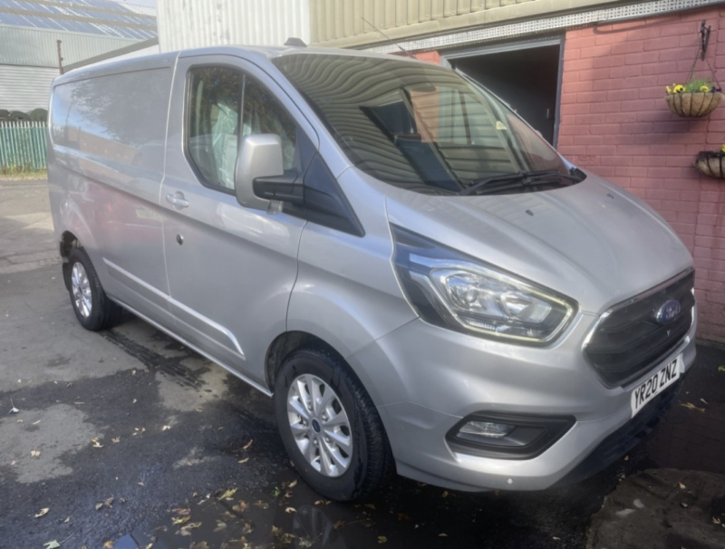 2020 Ford Transit Custom 2.0 280 Ecoblue Limited in Silver — image 1