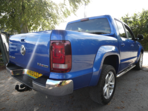 2019 Volkswagen Amarok 3.0 Tdi V6 Bluemotion Tech Highline Pickup Double Cab 4dr Diesel Auto 4motion Euro 6 (s/s) (204 Ps) in Blue — image 3