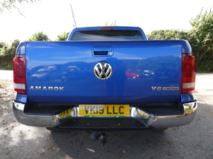 2019 Volkswagen Amarok 3.0 Tdi V6 Bluemotion Tech Highline Pickup Double Cab 4dr Diesel Auto 4motion Euro 6 (s/s) (204 Ps) in Blue — image 4