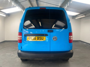 2015 Volkswagen Caddy 1.6 Tdi C20 Startline Panel Van 4dr Diesel Manual L1 H1 (149 G/km, 101 Bhp) in Blue — image 5