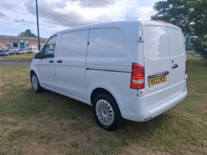 2022 Mercedes-Benz Vito 2.0 116 Cdi Progressive Panel Van 5dr Diesel G-Tronic Rwd L1 Euro 6 (s/s) (163 Ps) in White — image 3